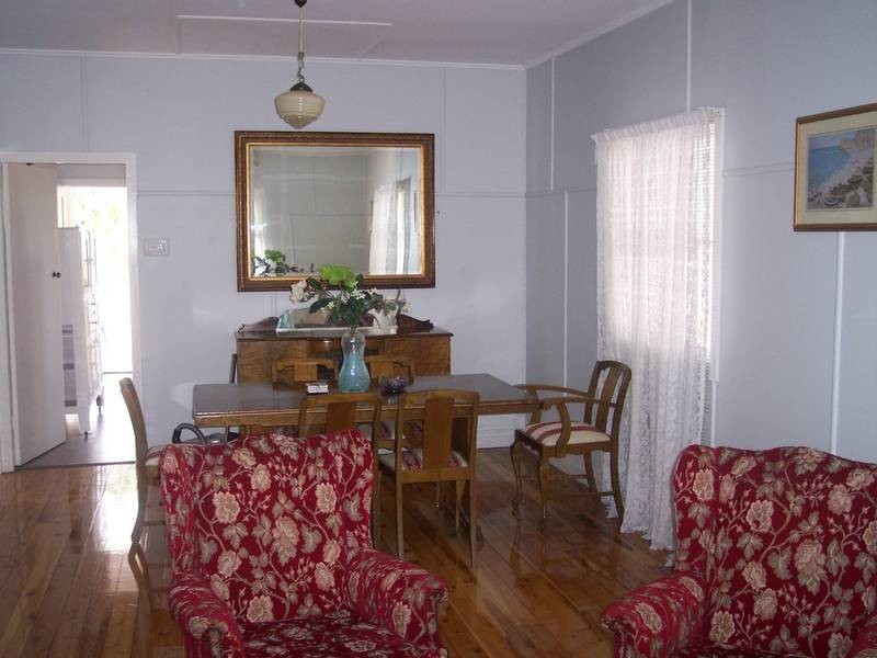 51 Windmill Road, Chinchilla QLD 4413