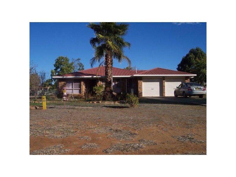 74 Zeller Street, Chinchilla QLD 4413