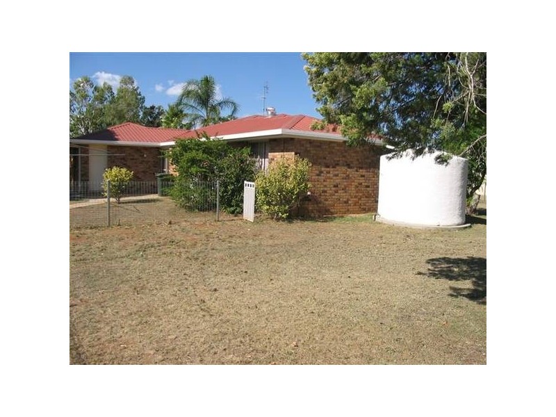 74 Zeller Street, Chinchilla QLD 4413