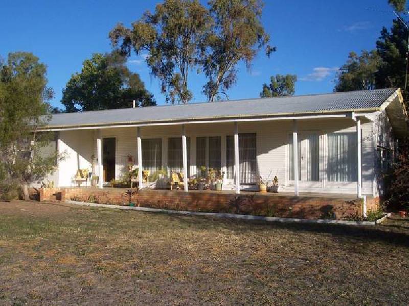 14 Fraser Street, Chinchilla QLD 4413