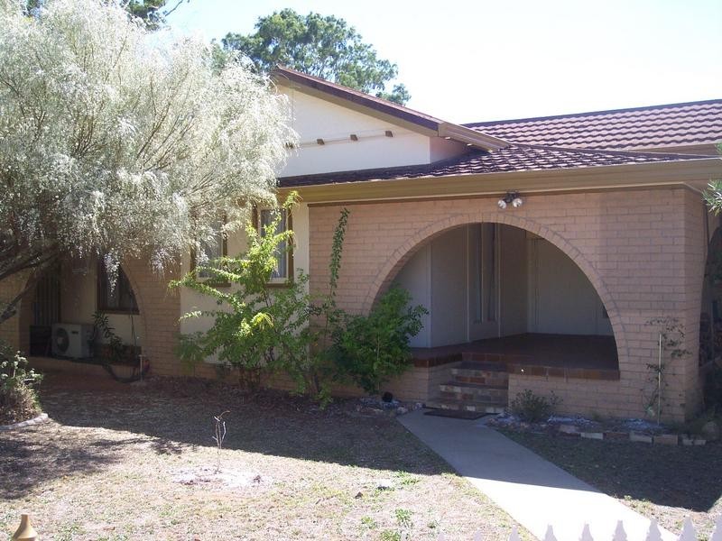 25 Glasson, Chinchilla QLD 4413