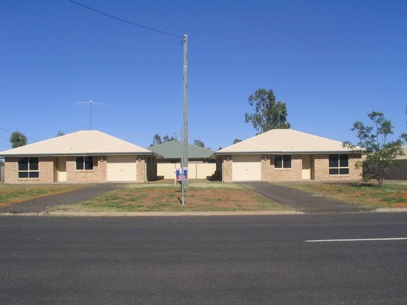 2/111 Zeller Street, Chinchilla QLD 4413