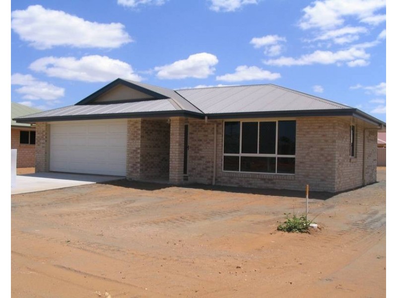 10 Keating Street, Chinchilla QLD 4413