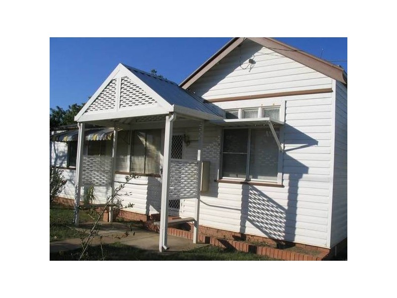55 Bell Street, Chinchilla QLD 4413