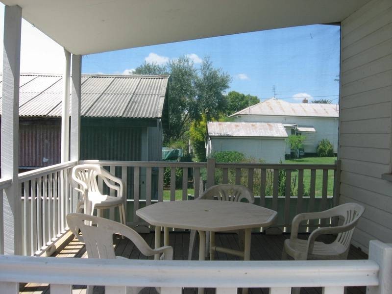 39 Bell Street, Chinchilla QLD 4413