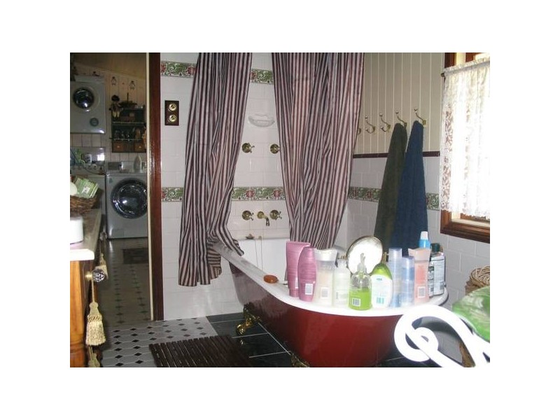 1 Helena Street, Chinchilla QLD 4413