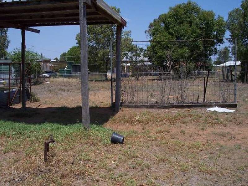 64 Park Street, Chinchilla QLD 4413