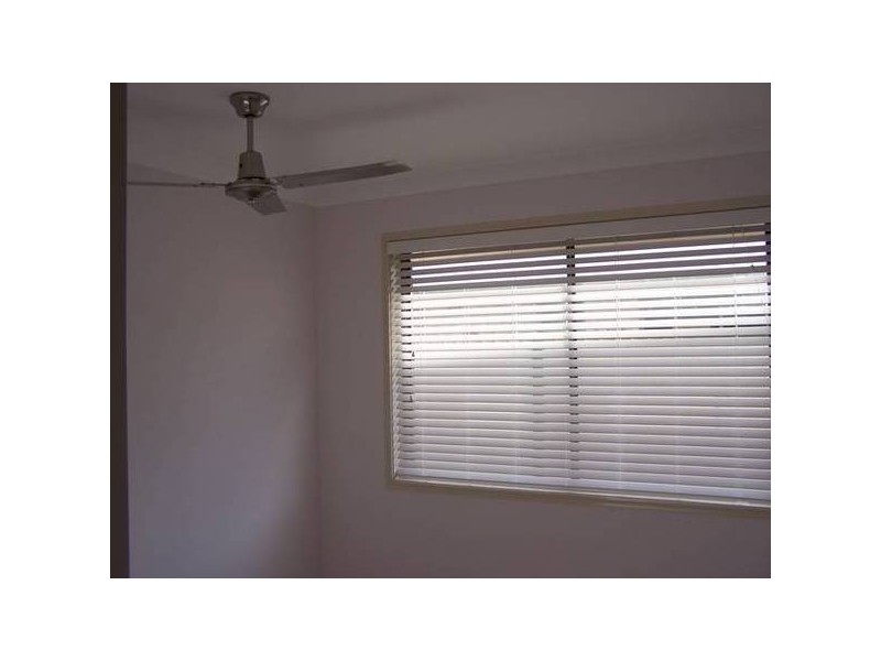 11 5 Luscombe Street, Chinchilla QLD 4413