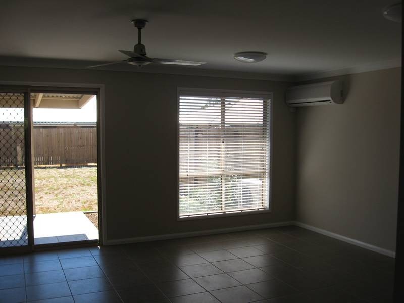 2/103 Zeller Street, Chinchilla QLD 4413