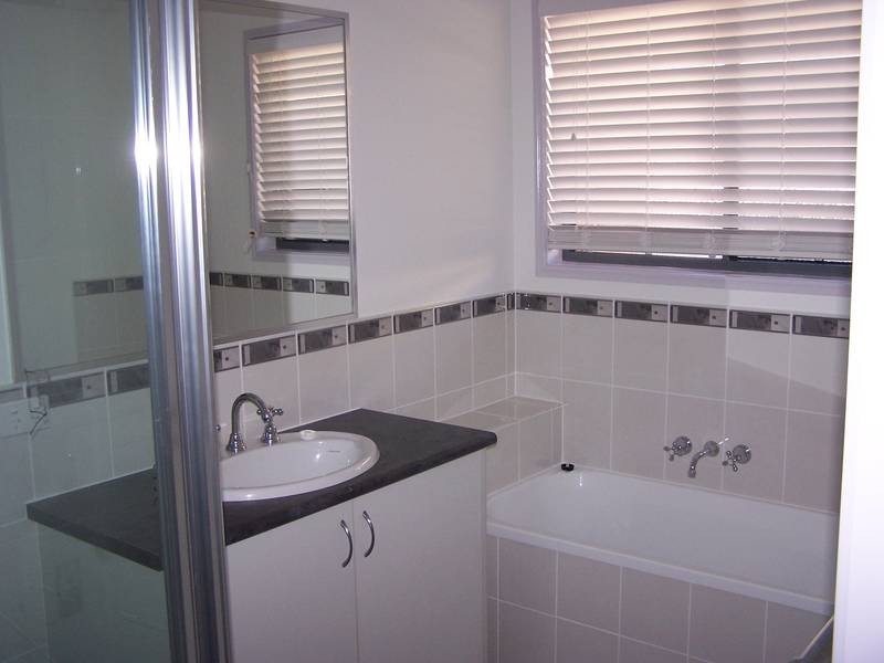 1/9 Luscombe Street, Chinchilla QLD 4413