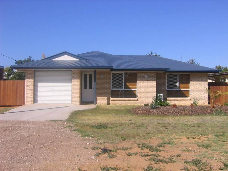 60 Glasson Street, Chinchilla QLD 4413