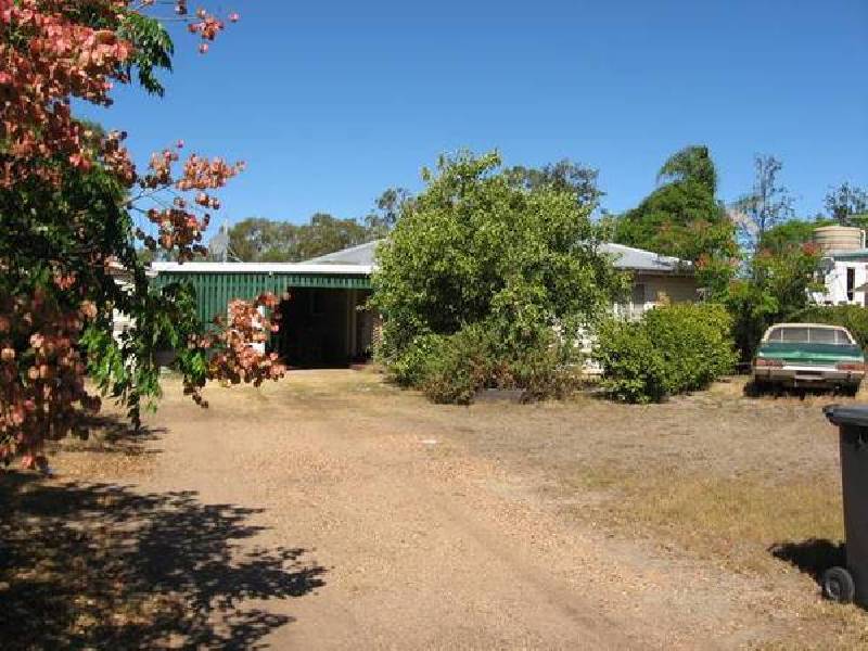 58 George Street, Jandowae QLD 4410