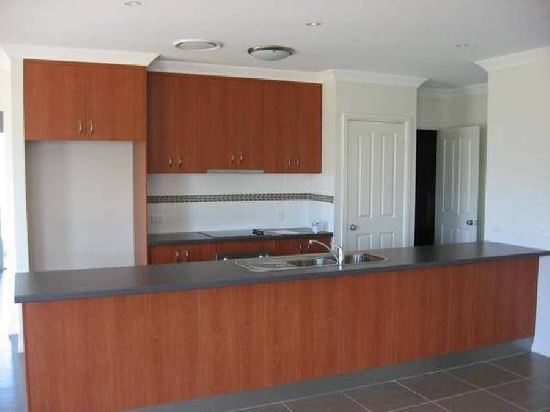 8 Sommerfeld Crs, Chinchilla QLD 4413