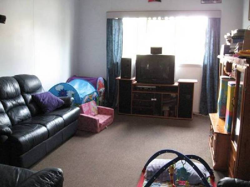 11 Gormleys Road, Chinchilla QLD 4413