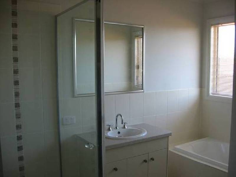 11 Sommerfeld Crescent, Chinchilla QLD 4413