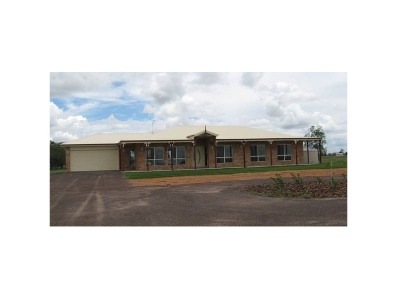 44 Marsden Court, Chinchilla QLD 4413