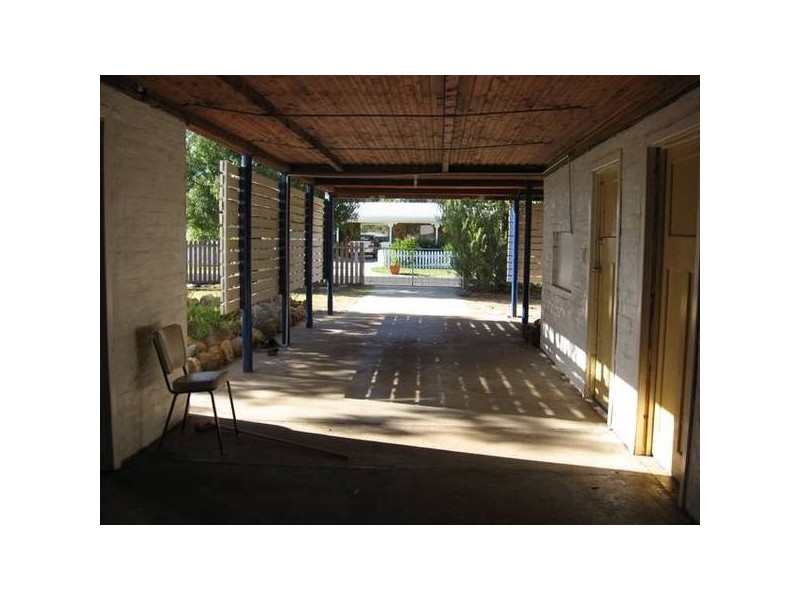 King, Chinchilla QLD 4413