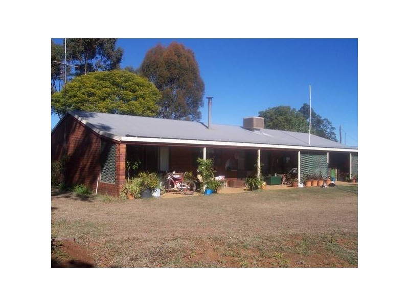 151 Cemetery Road, Chinchilla QLD 4413