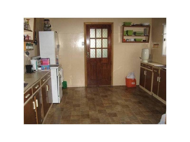 5 Wood, Chinchilla QLD 4413