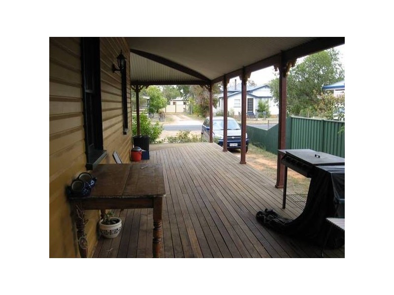 7 Wood Street, Chinchilla QLD 4413