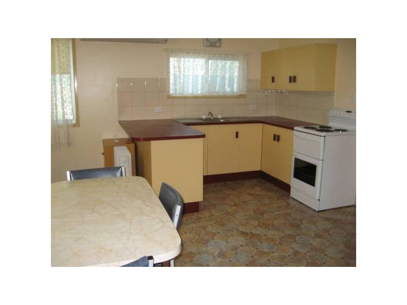 1 Heeney, Chinchilla QLD 4413