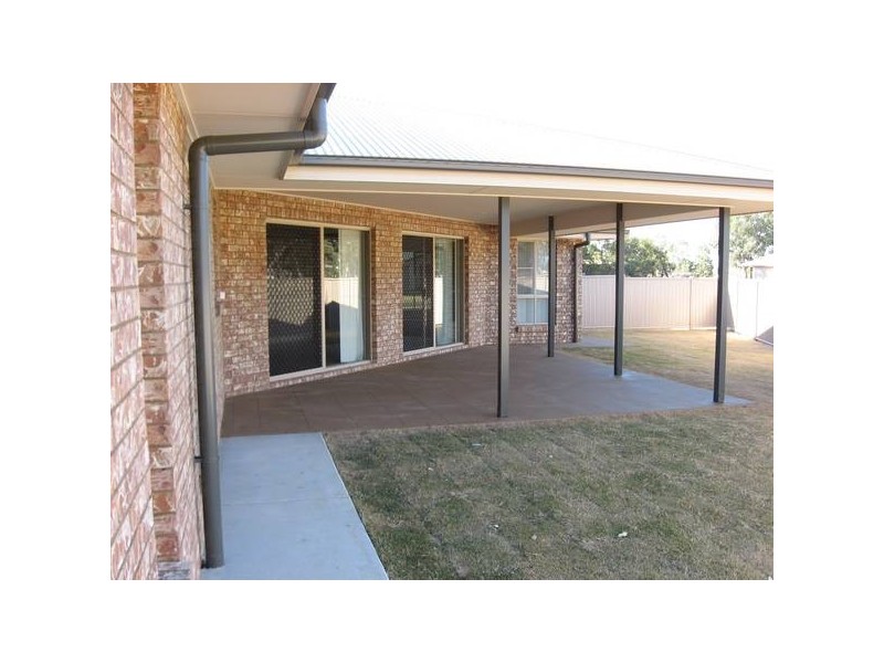 51 Sommerfeld Crs, Chinchilla QLD 4413