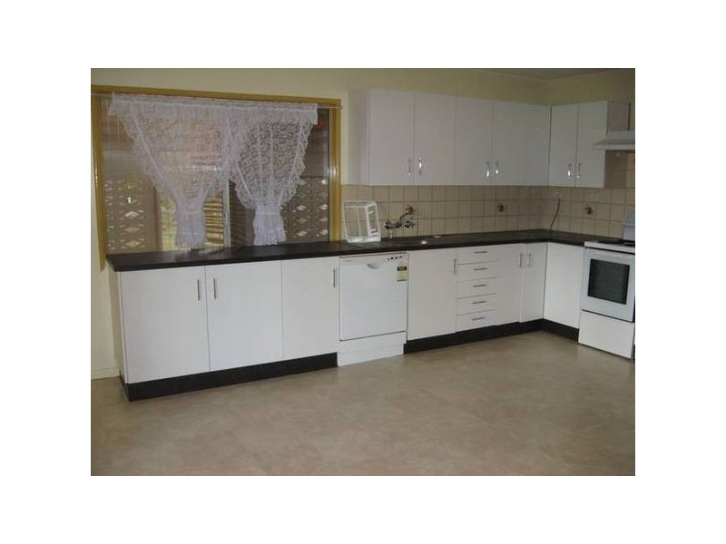 Dorney, Chinchilla QLD 4413