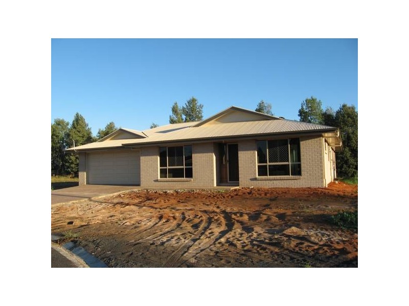 8 Davidson Court, Chinchilla QLD 4413