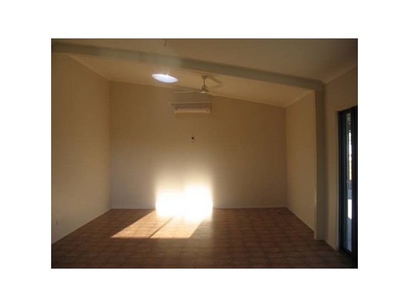 906 Hickey Street, Jandowae QLD 4410