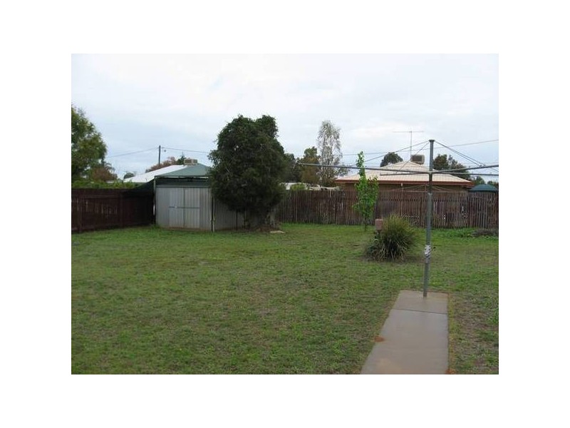 60 Mcintyre Street, Chinchilla QLD 4413