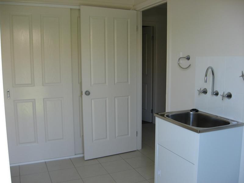 11 Sommerfeld Crs, Chinchilla QLD 4413