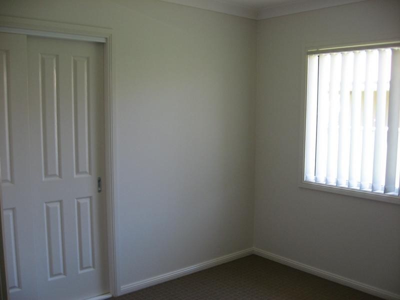 11 Sommerfeld Crs, Chinchilla QLD 4413