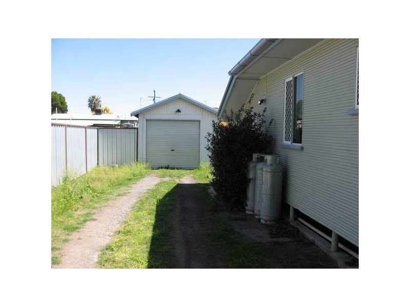 22 Evans Street, Chinchilla QLD 4413