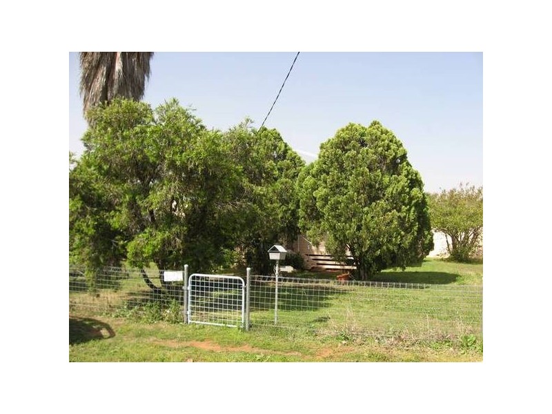 11 Evans Street, Chinchilla QLD 4413