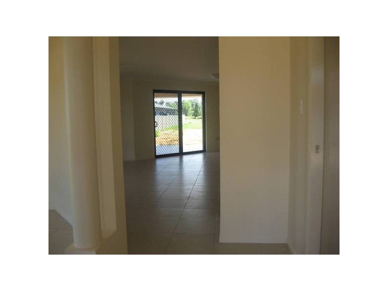 54 Sommerfeld Crescent, Chinchilla QLD 4413