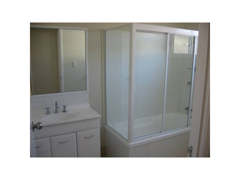 4/13 Wood Street, Chinchilla QLD 4413