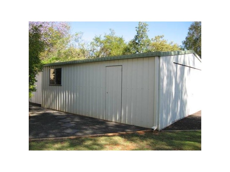 2 Wheeler, Chinchilla QLD 4413