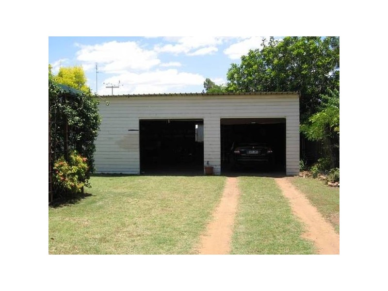 54 Beutel, Chinchilla QLD 4413