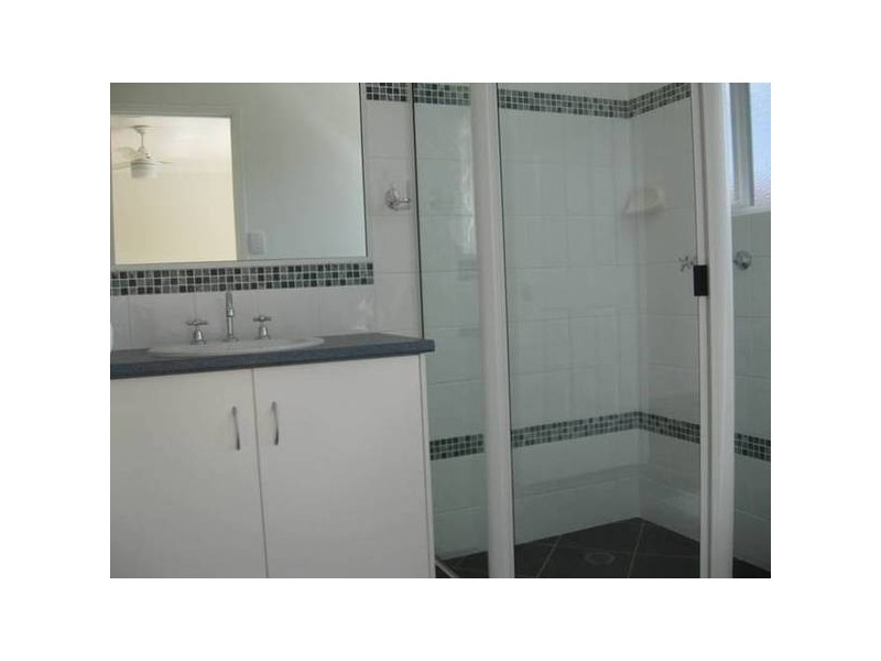 100 Zeller, Chinchilla QLD 4413