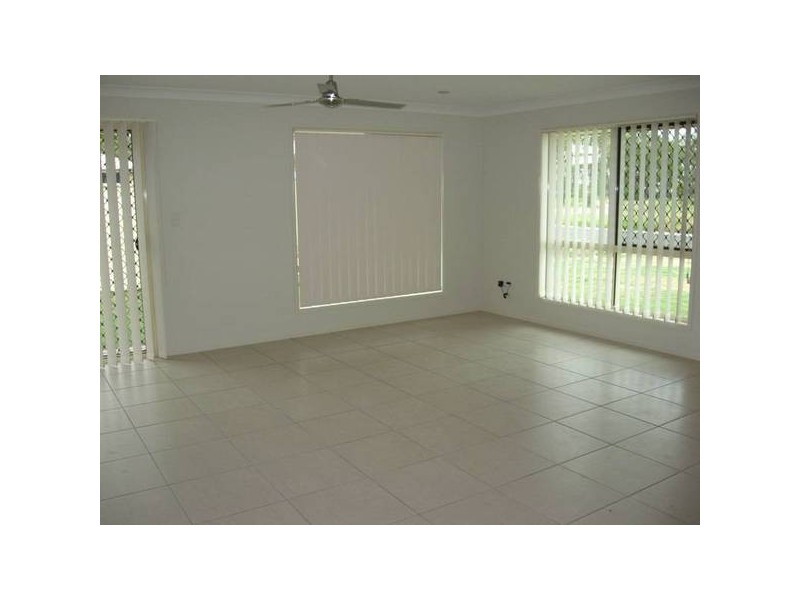 1/18 Luscombe, Chinchilla QLD 4413