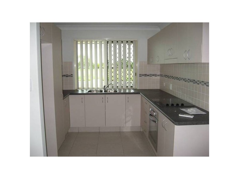 1/18 Luscombe, Chinchilla QLD 4413