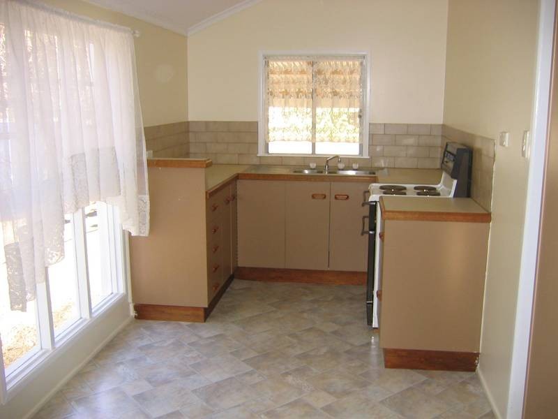 33 Russell, Chinchilla QLD 4413
