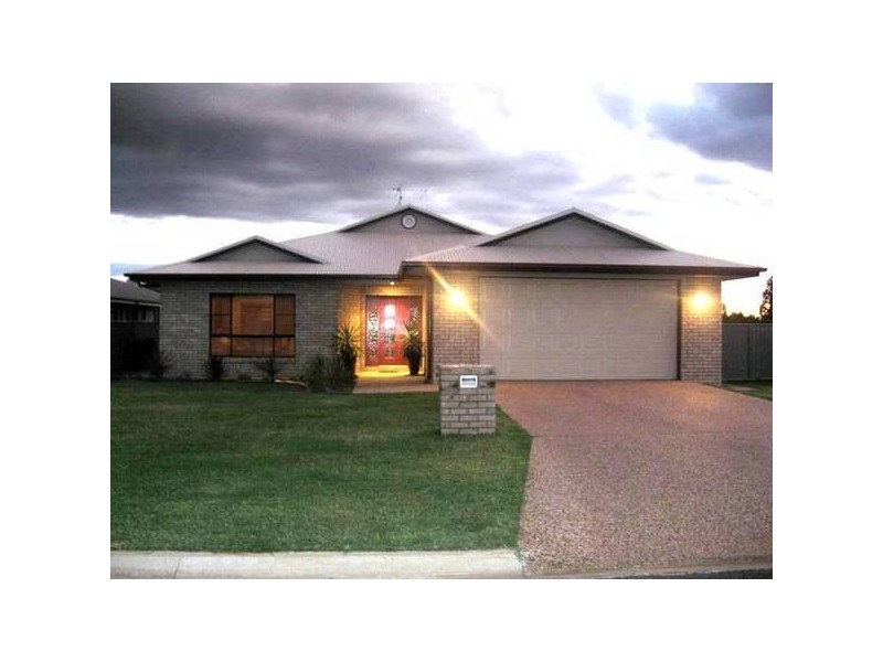 21 Sommerfeld Crescent, Chinchilla QLD 4413