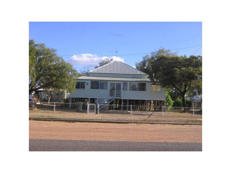 50 Railway Street, Chinchilla QLD 4413