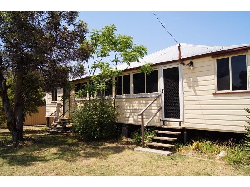 2/62 Park Street, Chinchilla QLD 4413