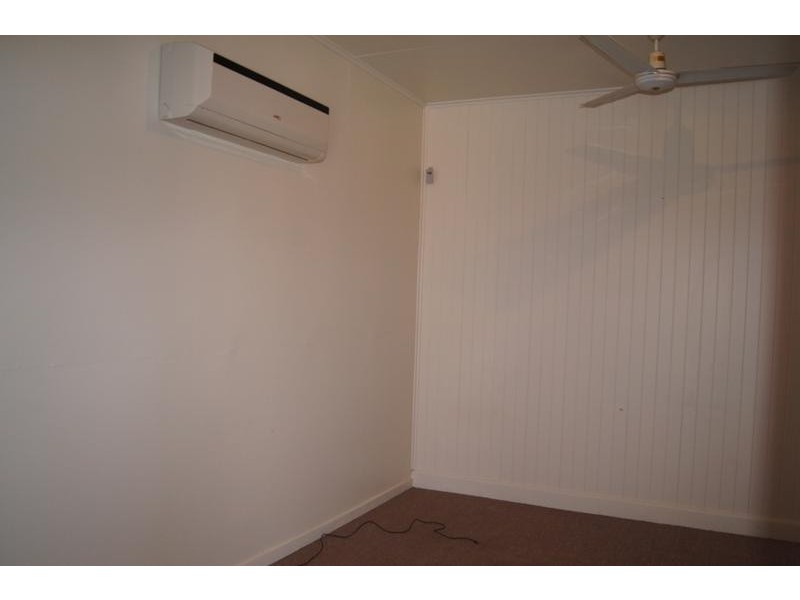 2/62 Park Street, Chinchilla QLD 4413