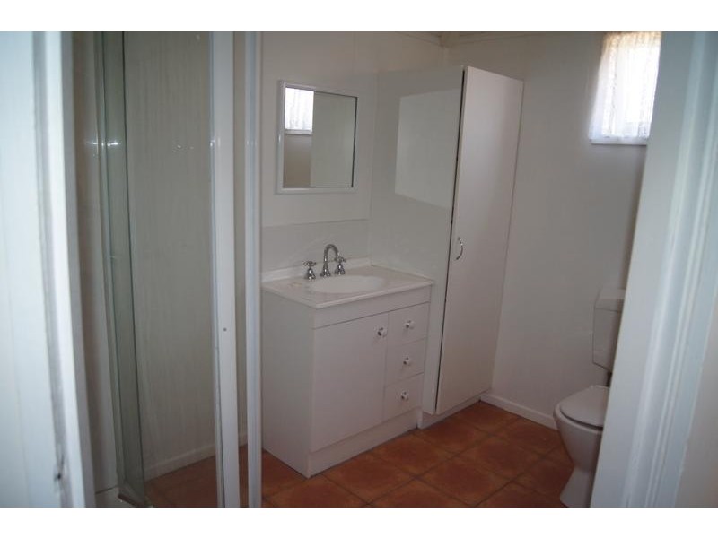 2/62 Park Street, Chinchilla QLD 4413