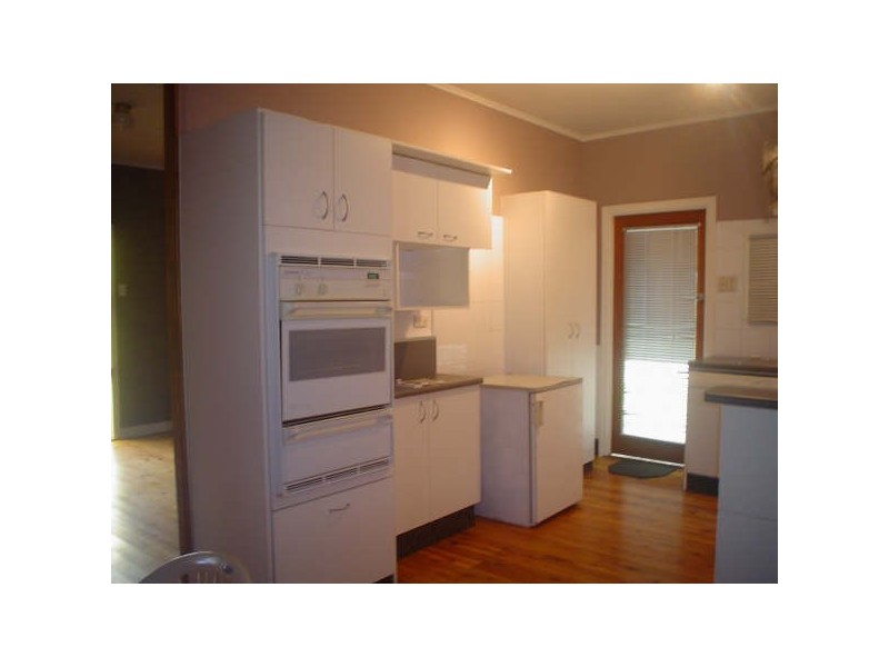 11 Nevell, Chinchilla QLD 4413