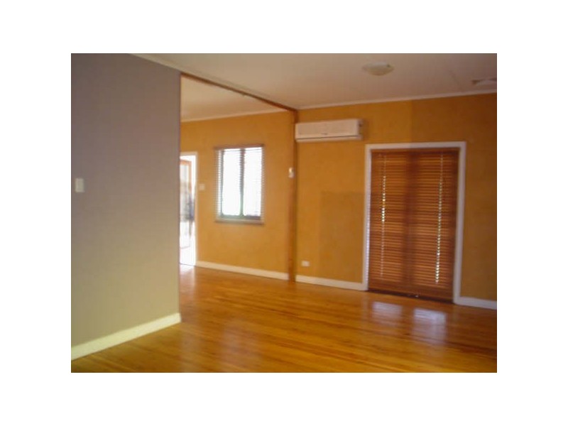 11 Nevell, Chinchilla QLD 4413