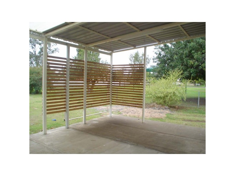 11 Nevell, Chinchilla QLD 4413